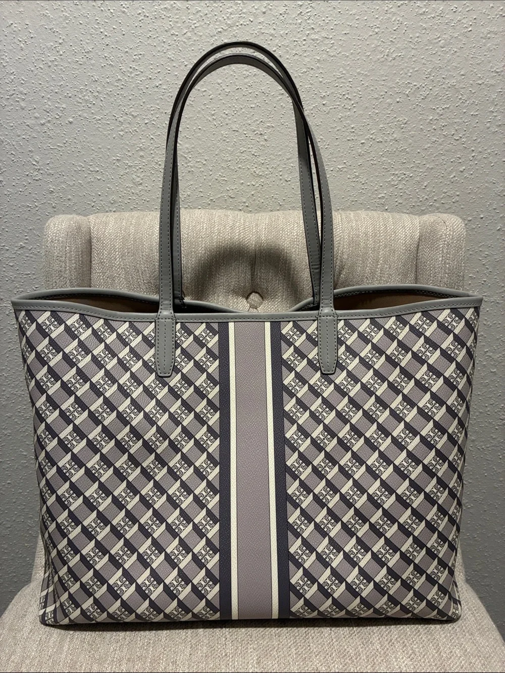 Tory Burch Gray and Cream Patterned Stripe Tote